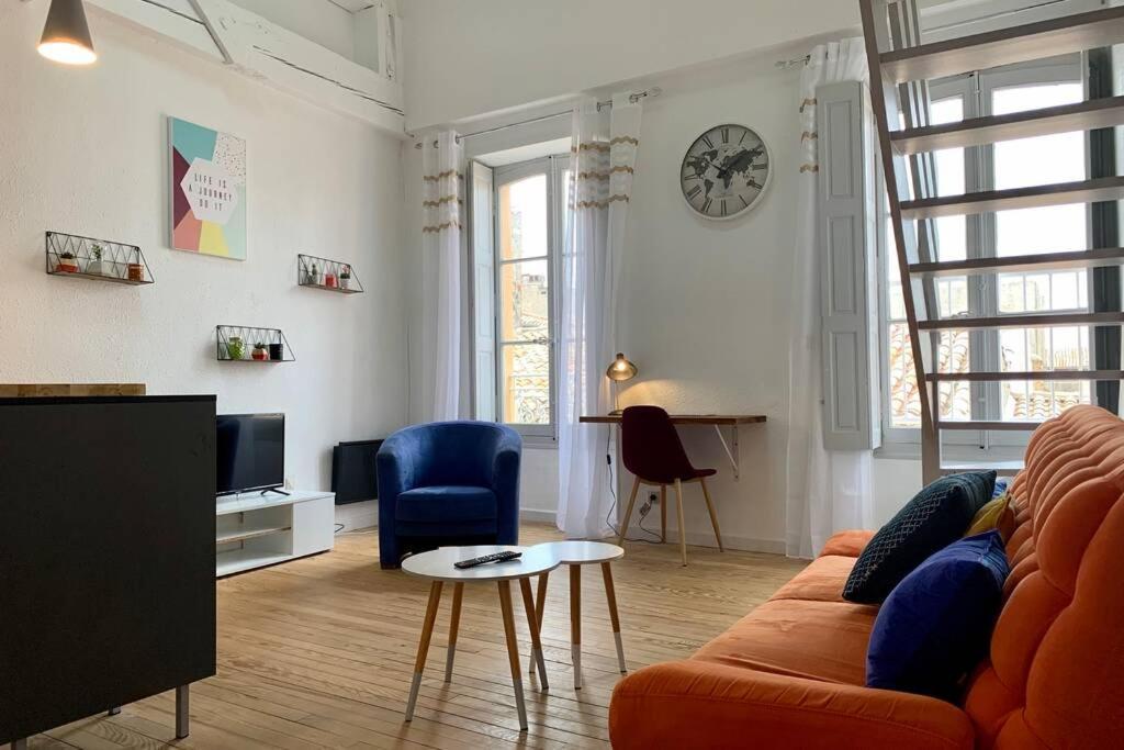 Duplex Carcassonne Centre Apartment Luaran gambar
